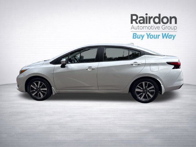 Used 2025 Nissan Versa SV w/ Trunk Package FWD image 7