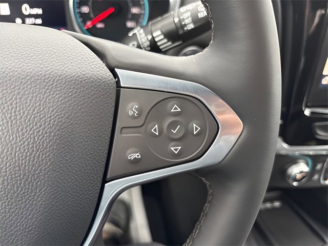 Used 2024 Chevrolet Traverse RS image 11