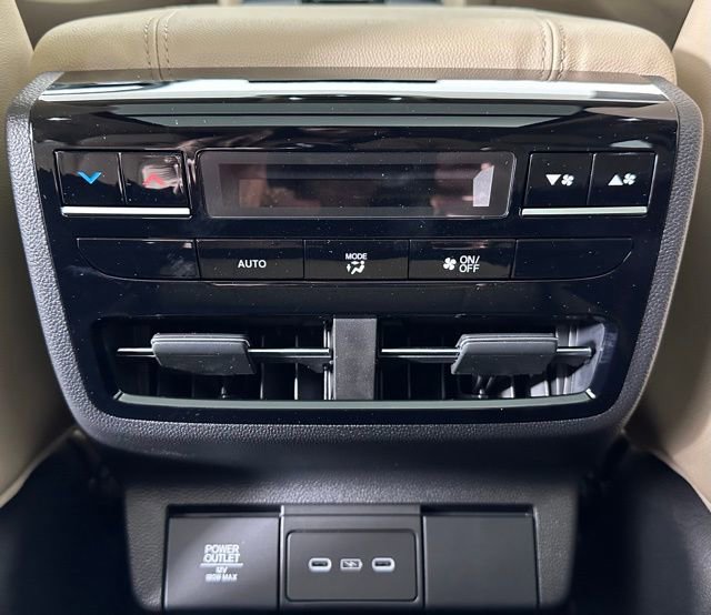 New 2026 Acura MDX SH-AWD image 22