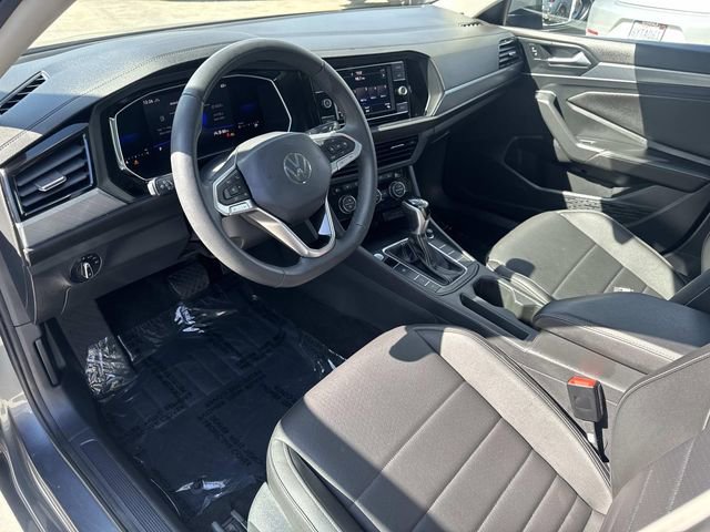 Certified 2022 Volkswagen Jetta SE w/ Panoramic Sunroof Package FWD image 13