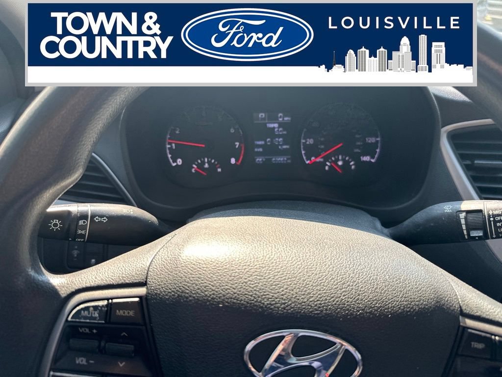 Used 2019 Hyundai Accent SE FWD image 11