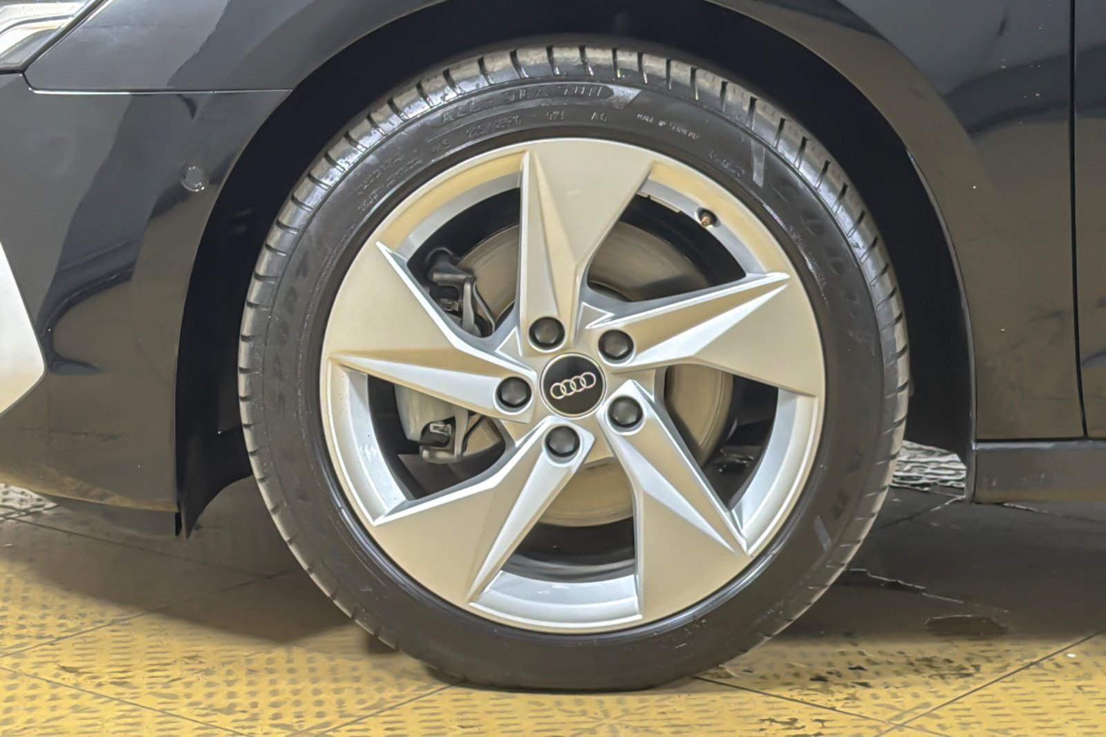 Used 2023 Audi A3 2.0T Premium Plus w/ Premium Plus Package AWD/4WD image 24