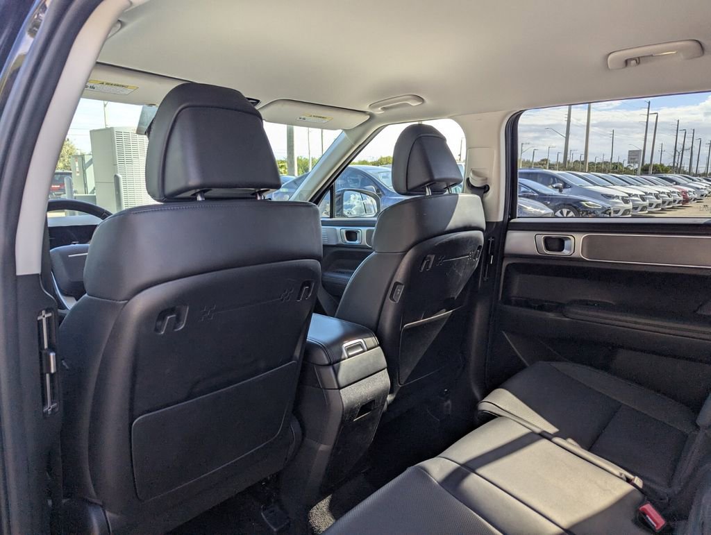 Used 2025 Hyundai Santa Fe SEL image 21