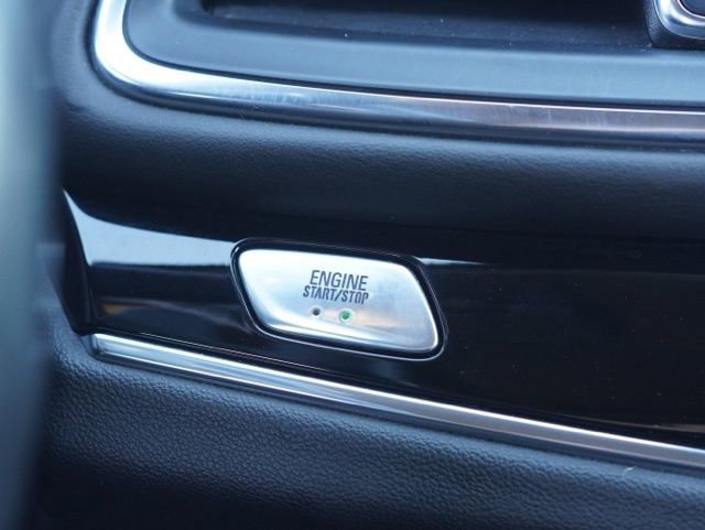 Used 2023 Buick Enclave Avenir w/ Avenir Technology Package image 25