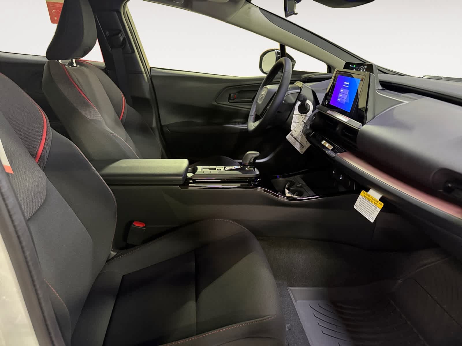 New 2026 Toyota Prius Plug-In Hybrid FWD image 19