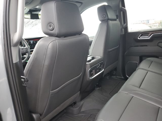 Used 2023 GMC Sierra 1500 SLT w/ SLT Premium Plus Package AWD/4WD image 13