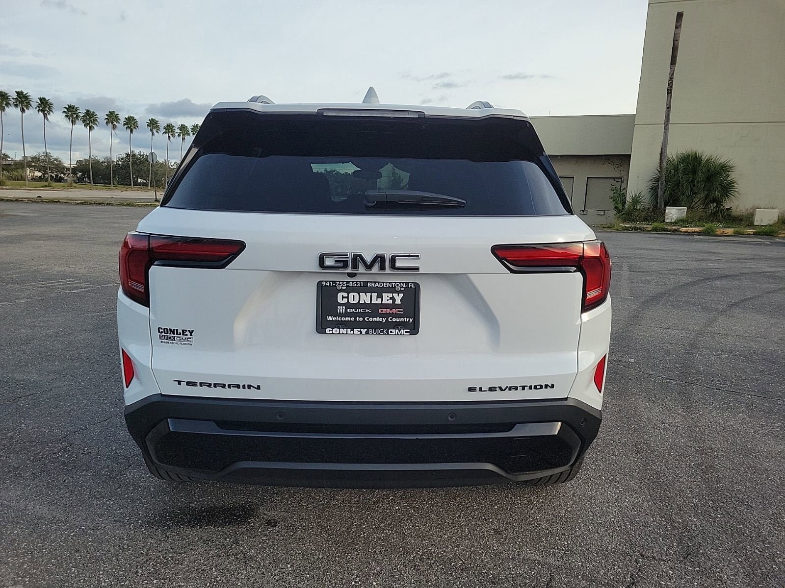 New 2026 GMC Terrain Elevation w/ Elevation Premium Package image 11