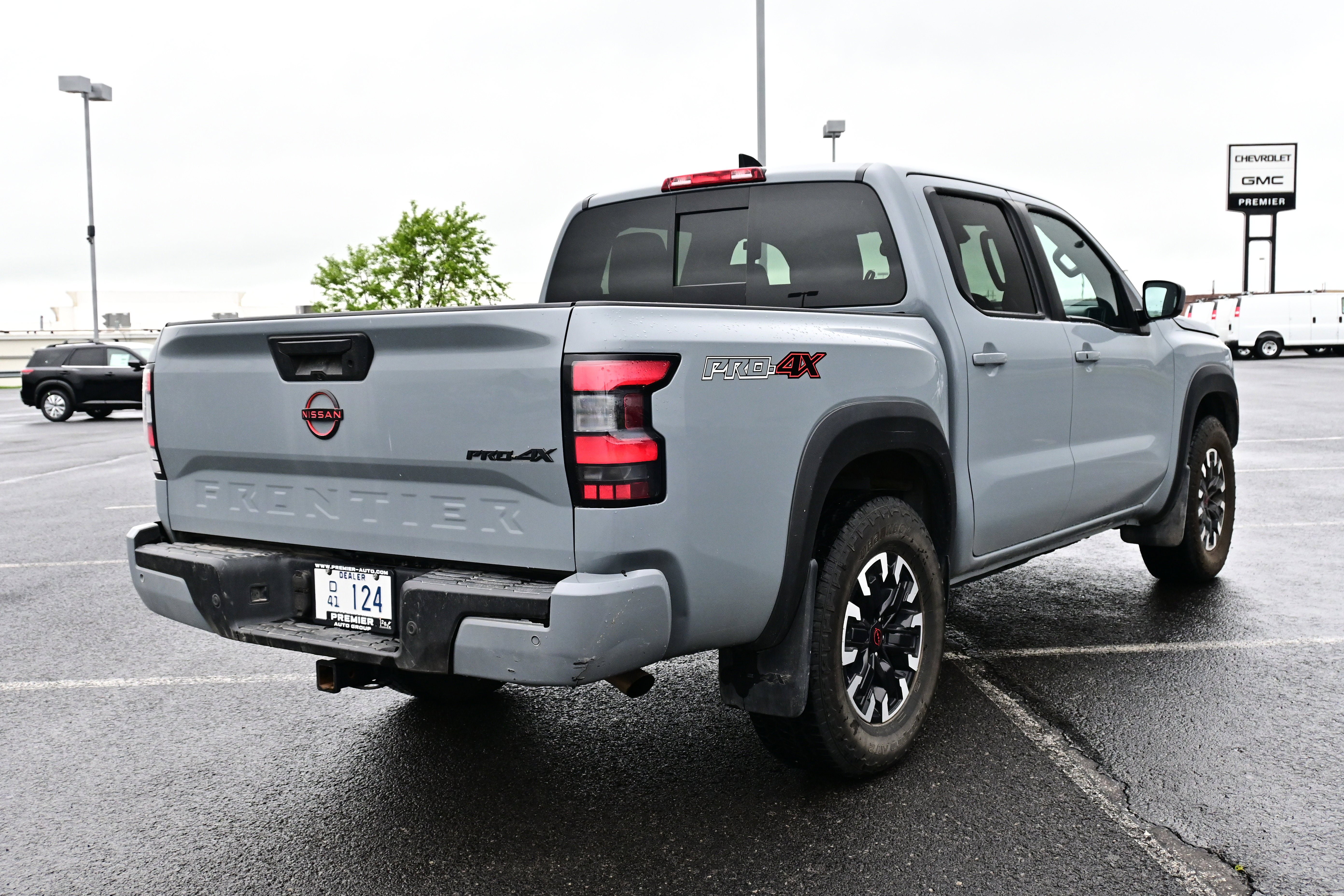 Used 2024 Nissan Frontier PRO-4X w/ Technology Package AWD/4WD image 6