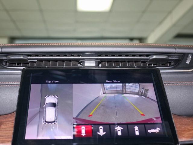 Certified 2024 Jeep Grand Cherokee Summit w/ Adv Protech Group IV image 18