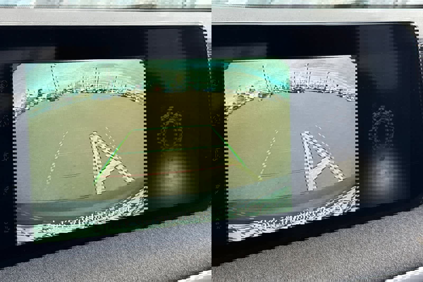 Used 2025 Nissan Kicks SV image 20