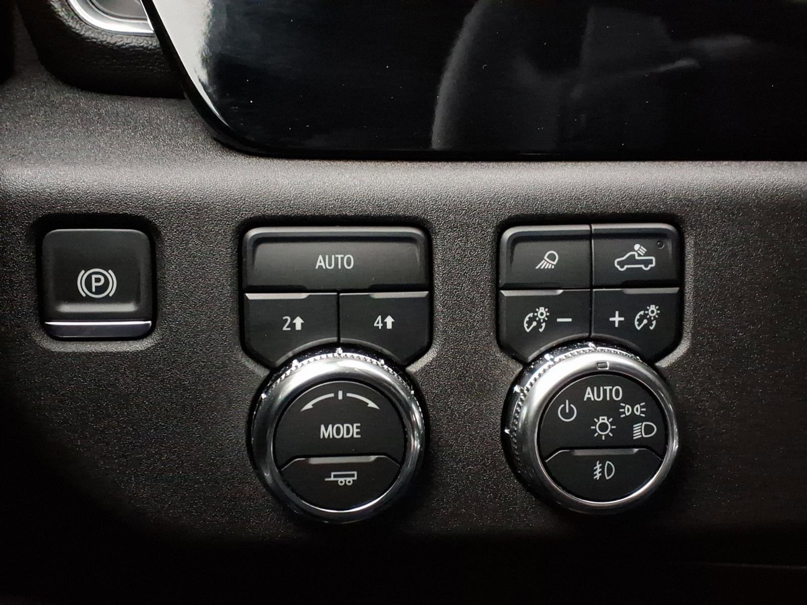 Used 2024 GMC Sierra 1500 SLT w/ SLT Convenience Package image 27