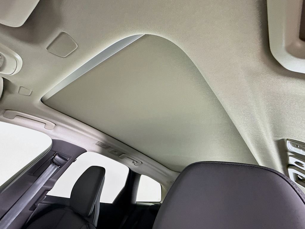 New 2026 Volvo XC60 B5 Plus w/ Protection Package image 22