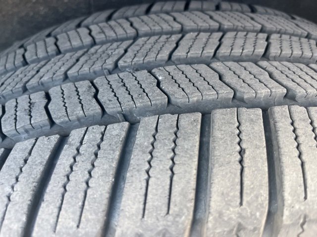 Used 2021 Cadillac Escalade ESV Premium Luxury image 9