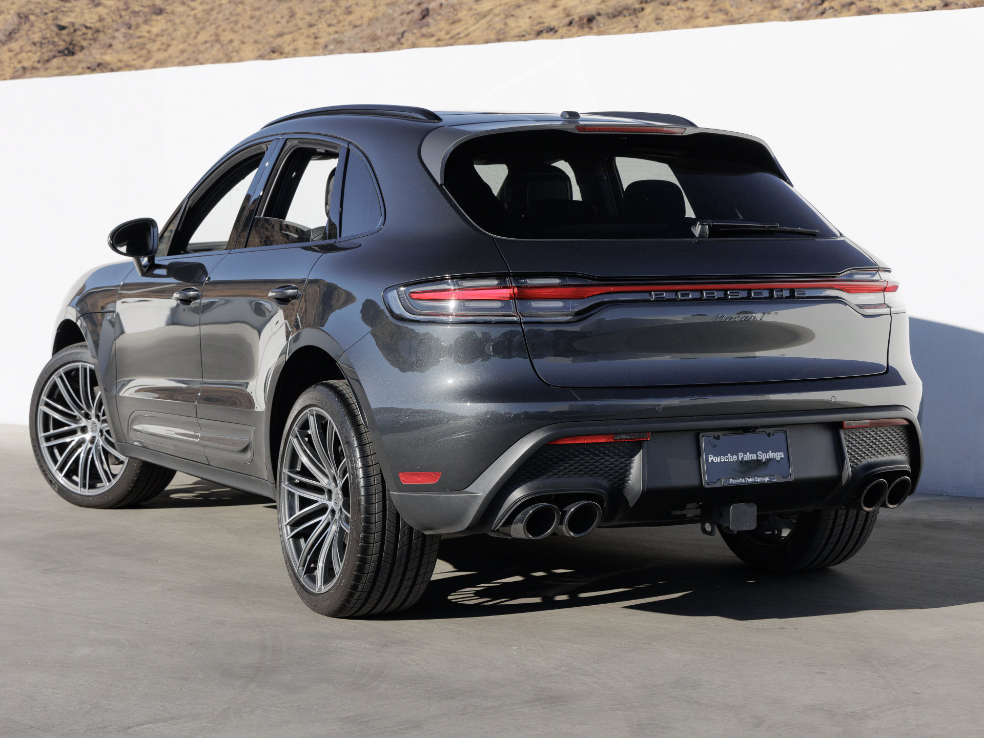 Certified 2026 Porsche Macan Turbo AWD/4WD image 3