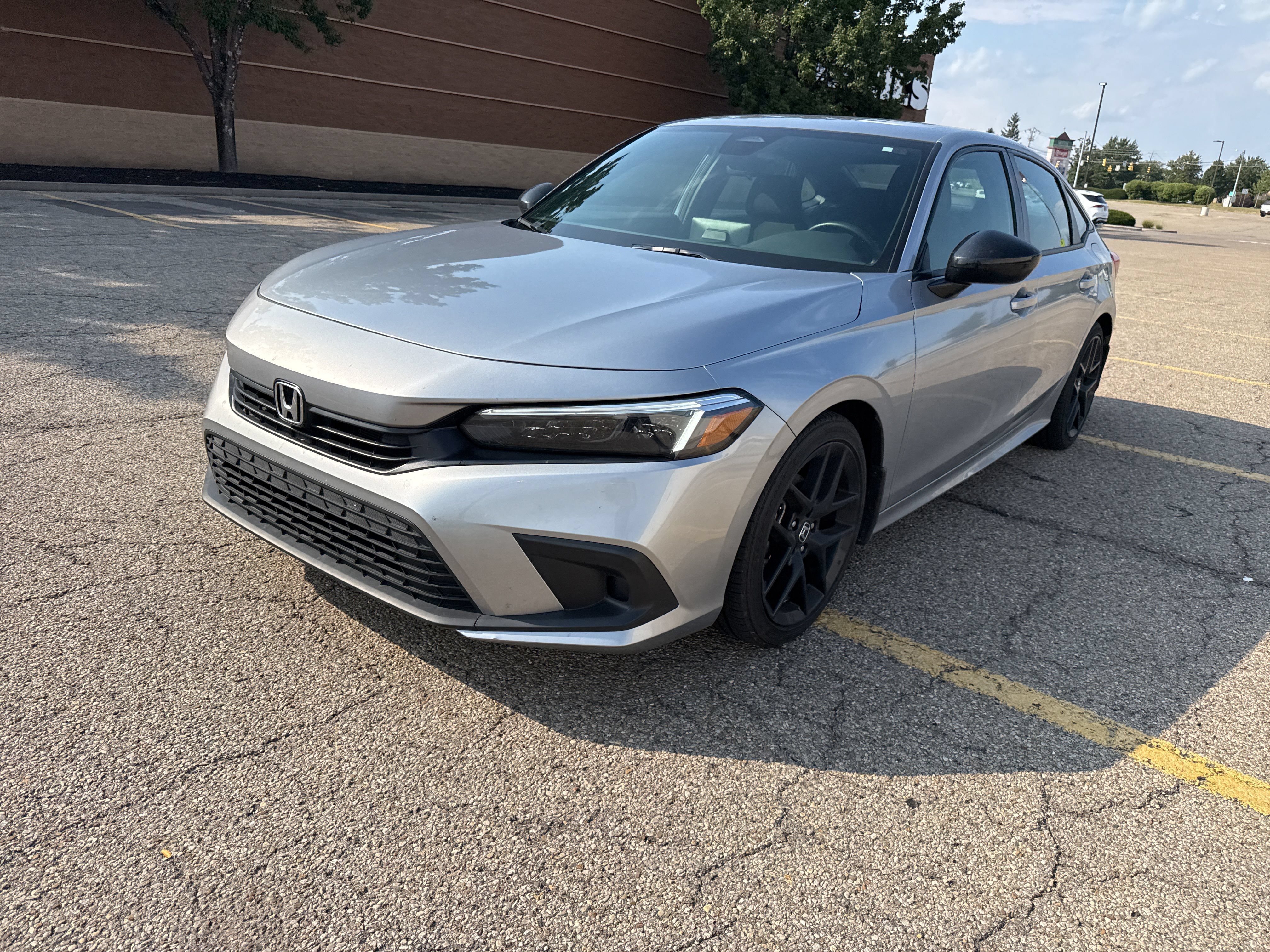 Used 2024 Honda Civic Sport image 9