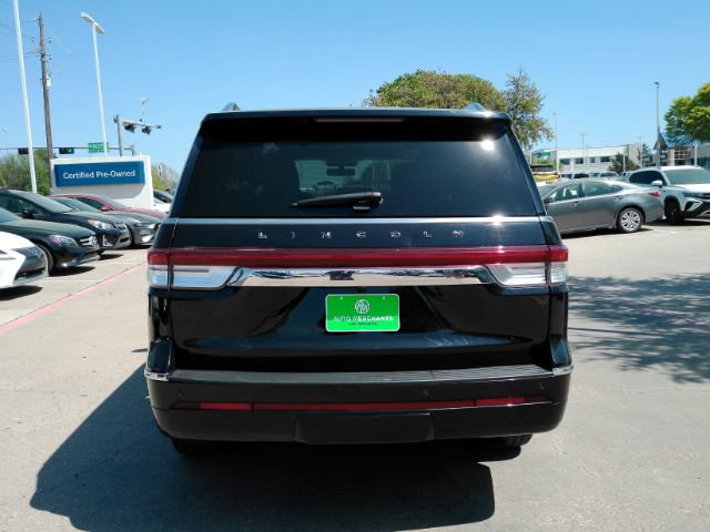 Used 2022 Lincoln Navigator Black Label AWD/4WD image 9