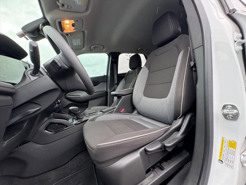 Used 2024 Chevrolet TrailBlazer LS w/ LS Convenience Package image 13