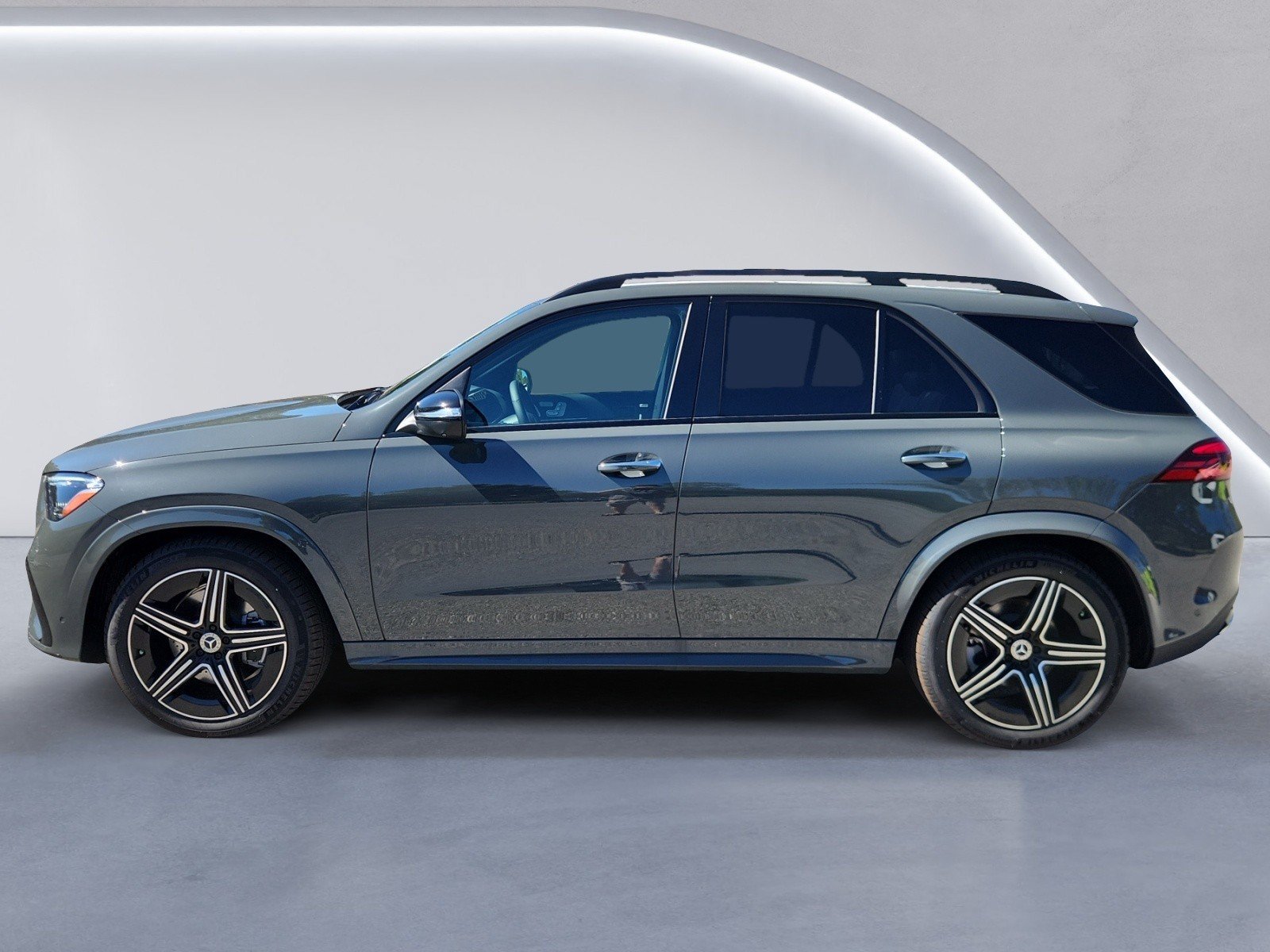 New 2026 Mercedes-Benz GLE 450 4MATIC image 6