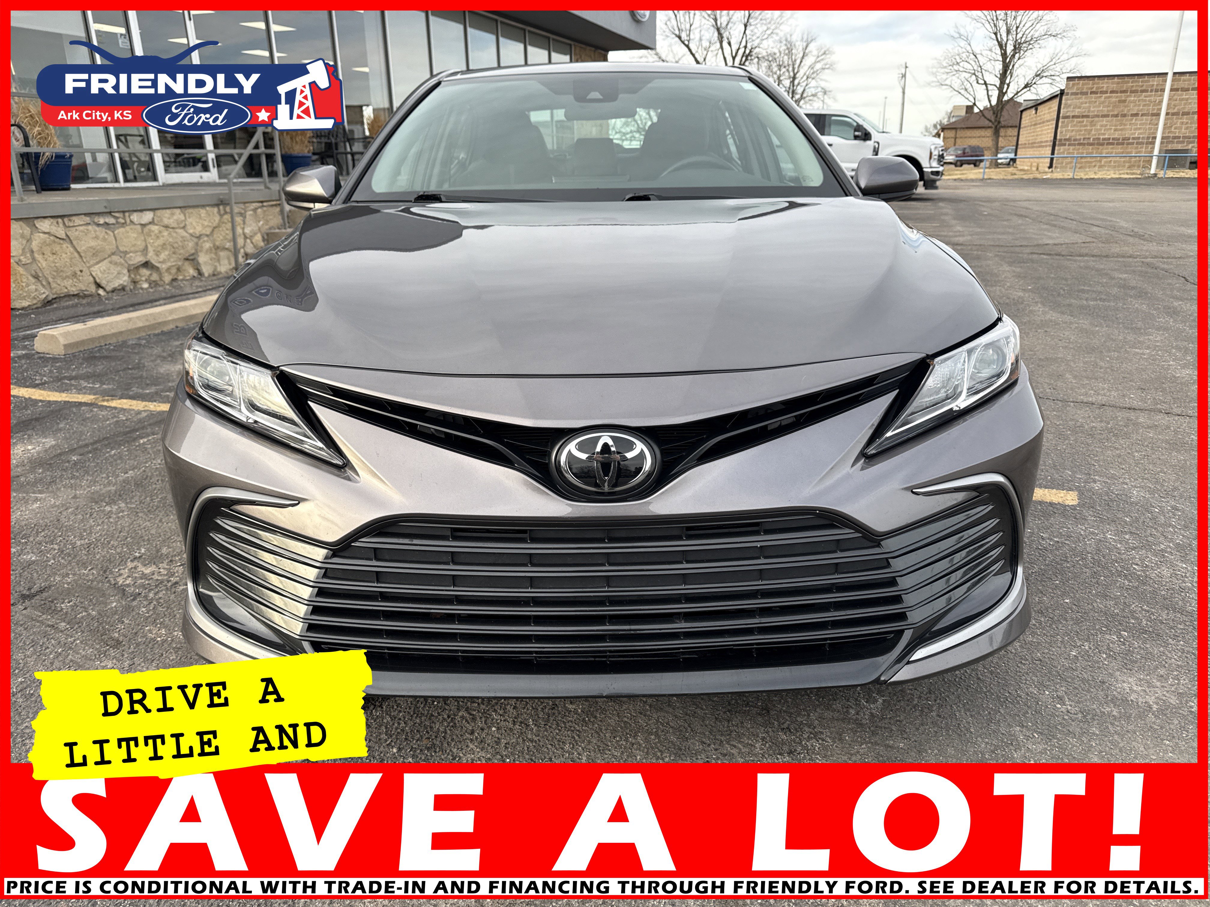 Used 2024 Toyota Camry LE image 4