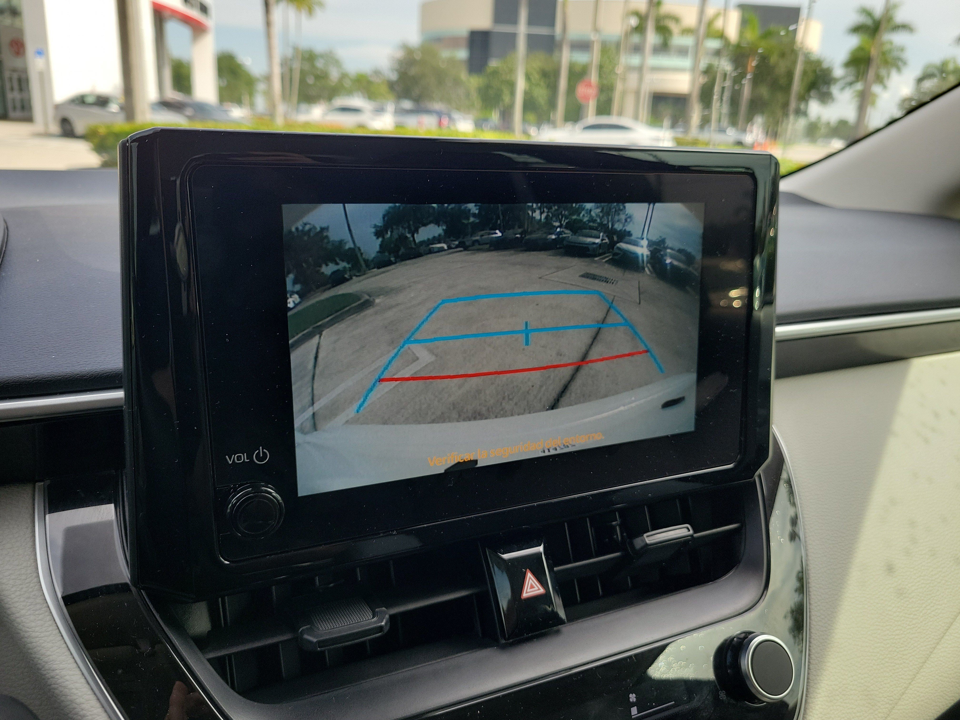 Used 2026 Toyota Corolla LE FWD image 31