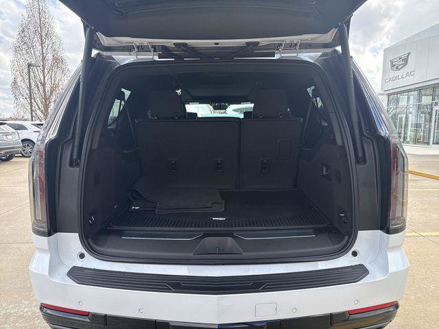 New 2026 Cadillac Escalade ESV Sport w/ Touring Package image 21