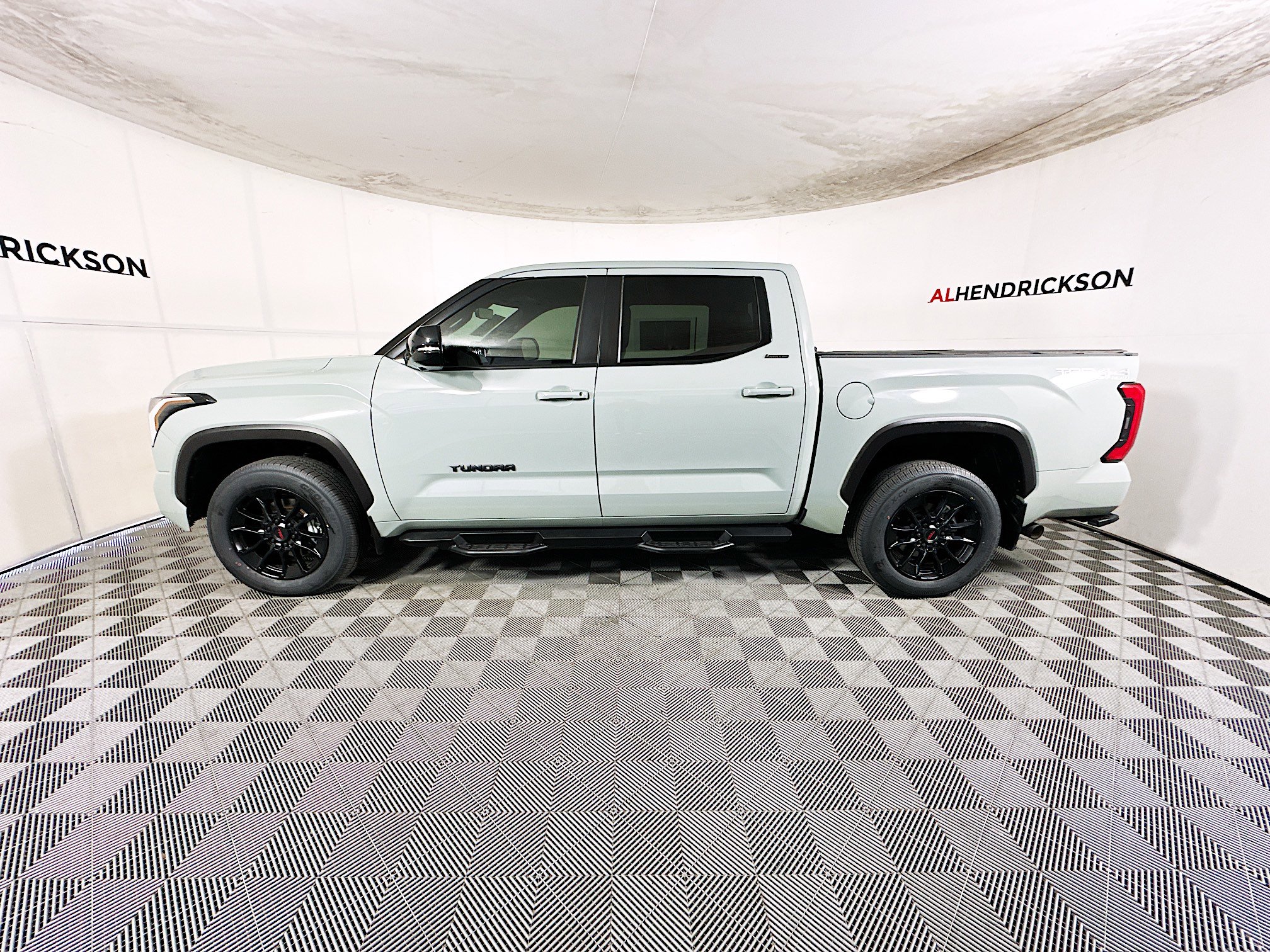 Used 2025 Toyota Tundra Limited w/ TRD Off-Road Package image 6