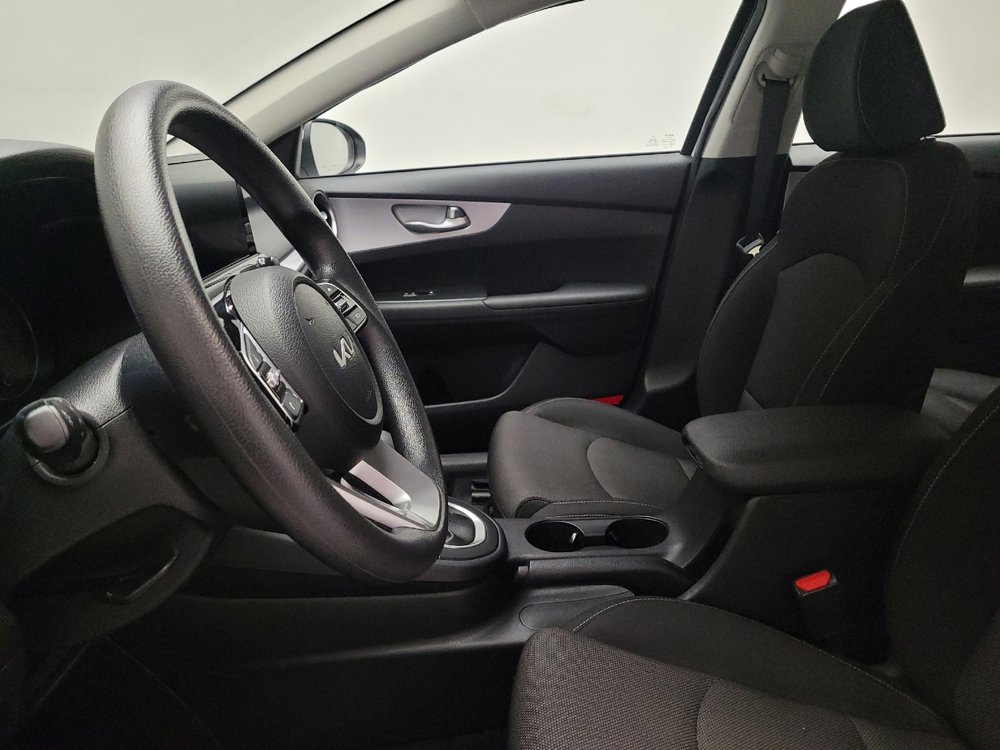 Used 2024 Kia Forte LXS image 17