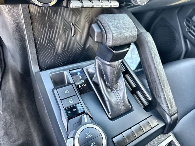 Used 2025 Toyota Tacoma SR5 image 28