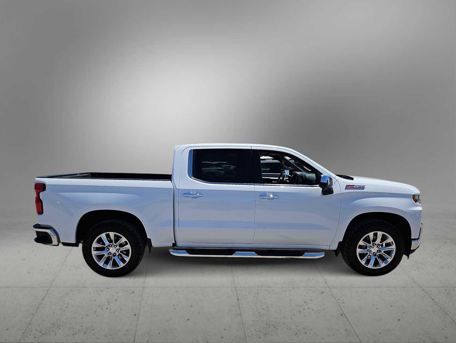 Used 2021 Chevrolet Silverado 1500 LTZ w/ LTZ Premium Package AWD/4WD image 9