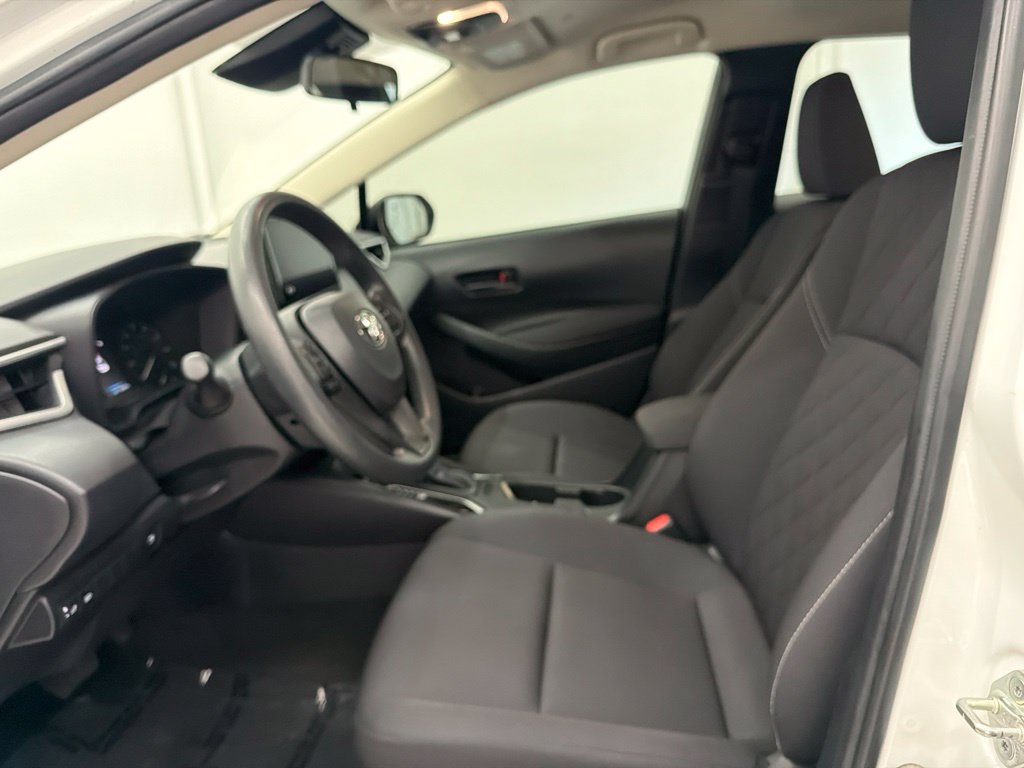 Used 2023 Toyota Corolla LE FWD image 13