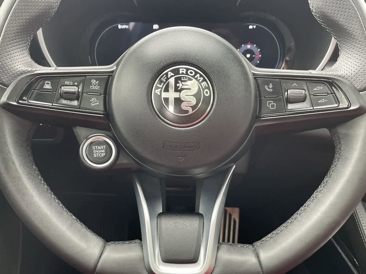 Used 2024 Alfa Romeo Stelvio Ti w/ Performance Driving Package AWD/4WD image 10