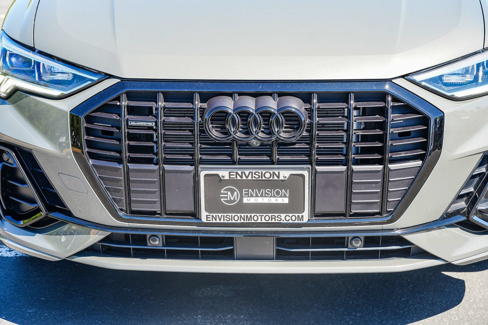 Used 2024 Audi Q3 2.0T Premium Plus w/ Premium Plus Package AWD/4WD image 7