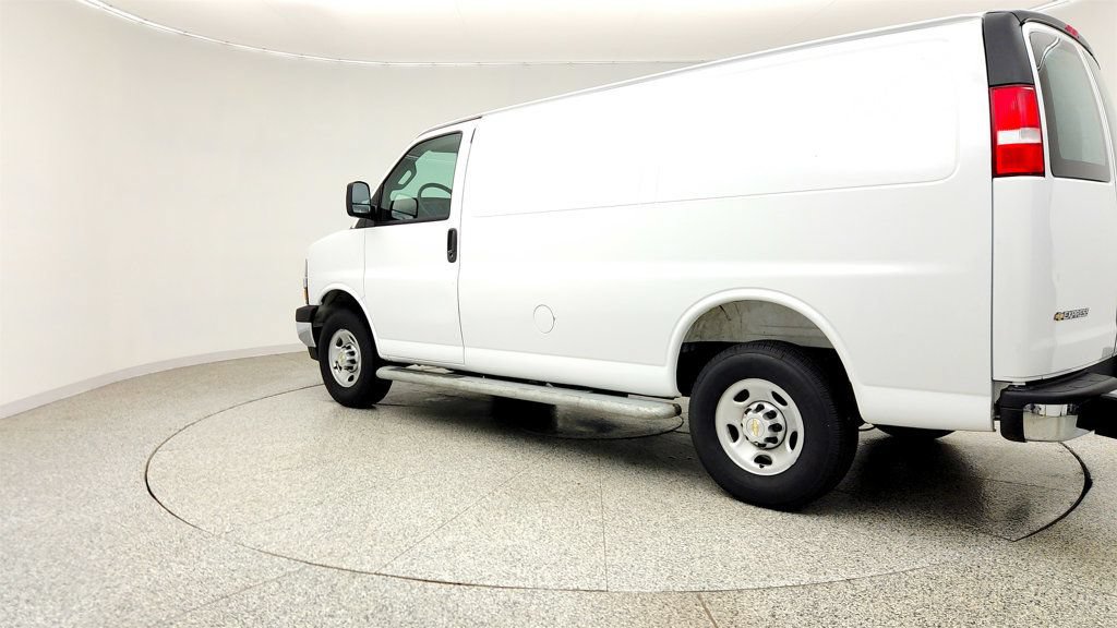 Used 2025 Chevrolet Express 2500 w/ Driver Convenience Package RWD image 7