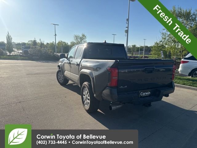 Used 2024 Toyota Tacoma SR5 AWD/4WD image 6