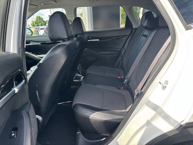 Used 2023 Kia Seltos S w/ Navigation Package AWD/4WD image 17