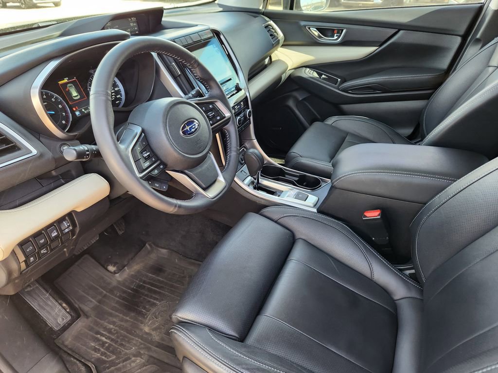 Used 2022 Subaru Ascent Limited w/ Technology Package image 7