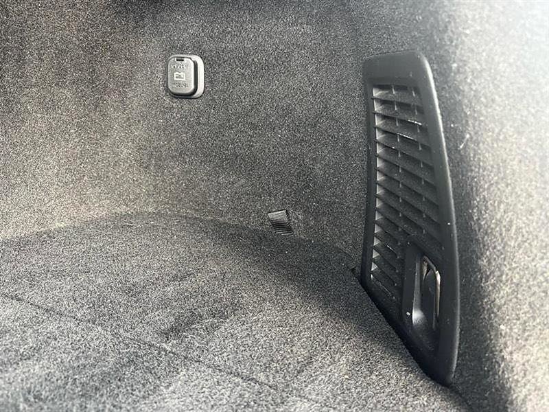 Used 2020 MAZDA CX-9 Touring w/ Touring Premium Package image 46