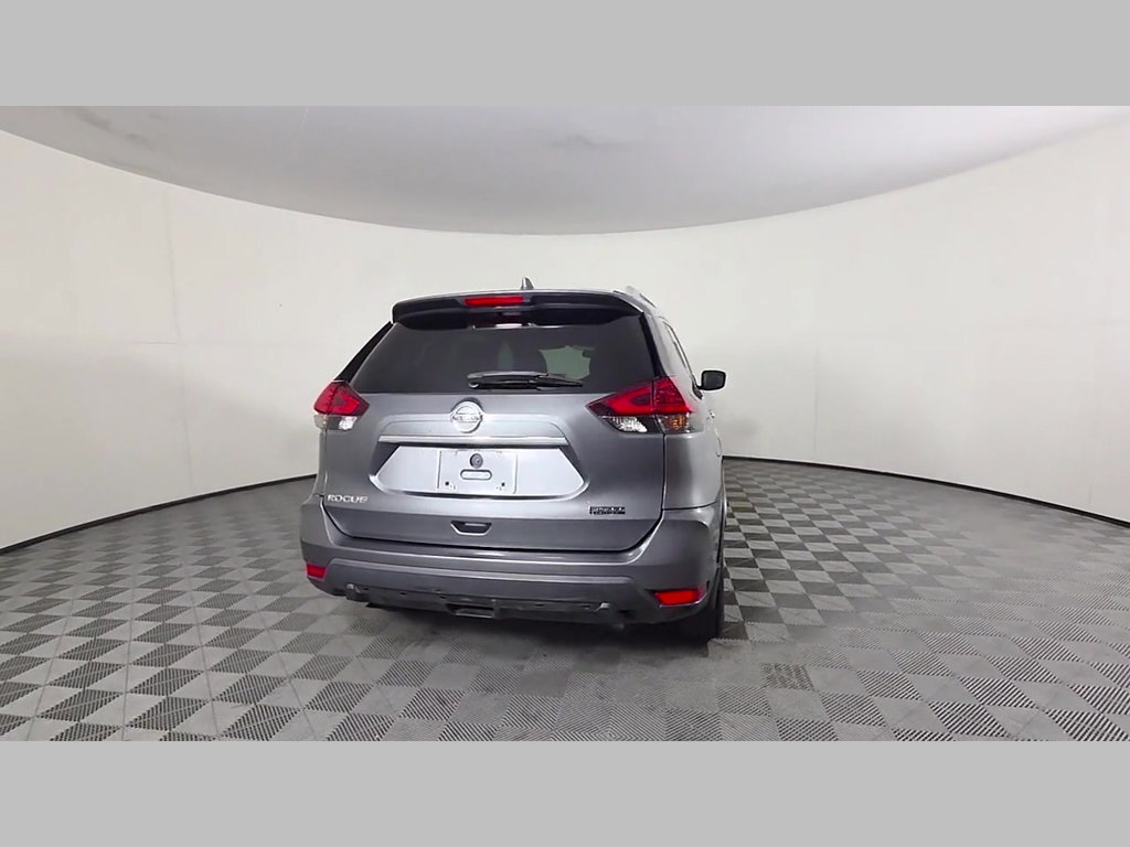 Used 2020 Nissan Rogue S w/ Special Edition Package FWD image 41