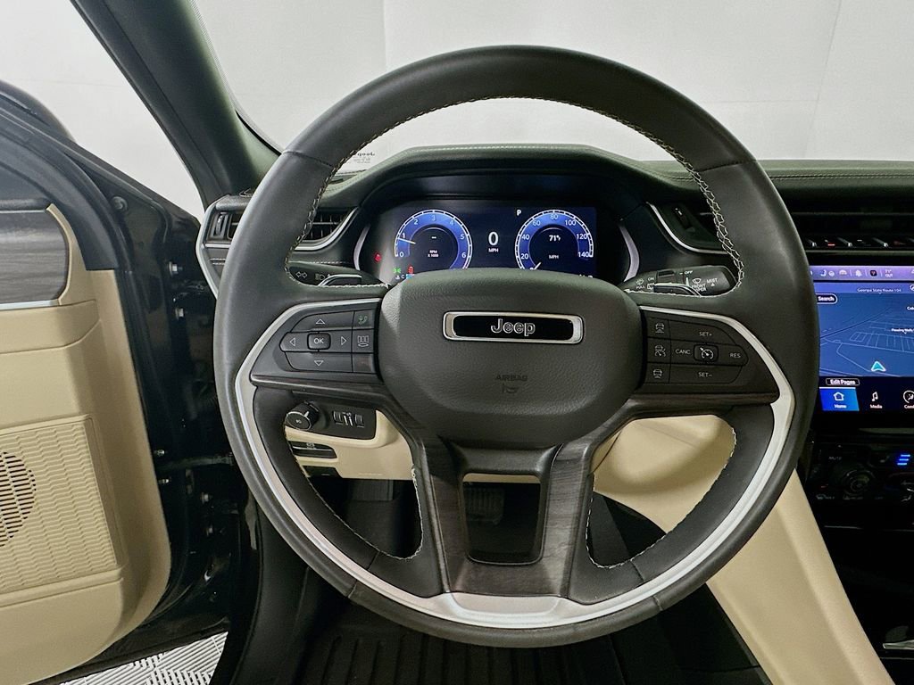 Used 2023 Jeep Grand Cherokee L Limited w/ Luxury Tech Group II image 18