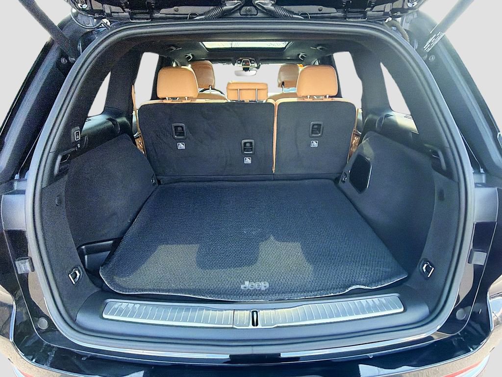 Used 2022 Jeep Grand Cherokee Summit image 13