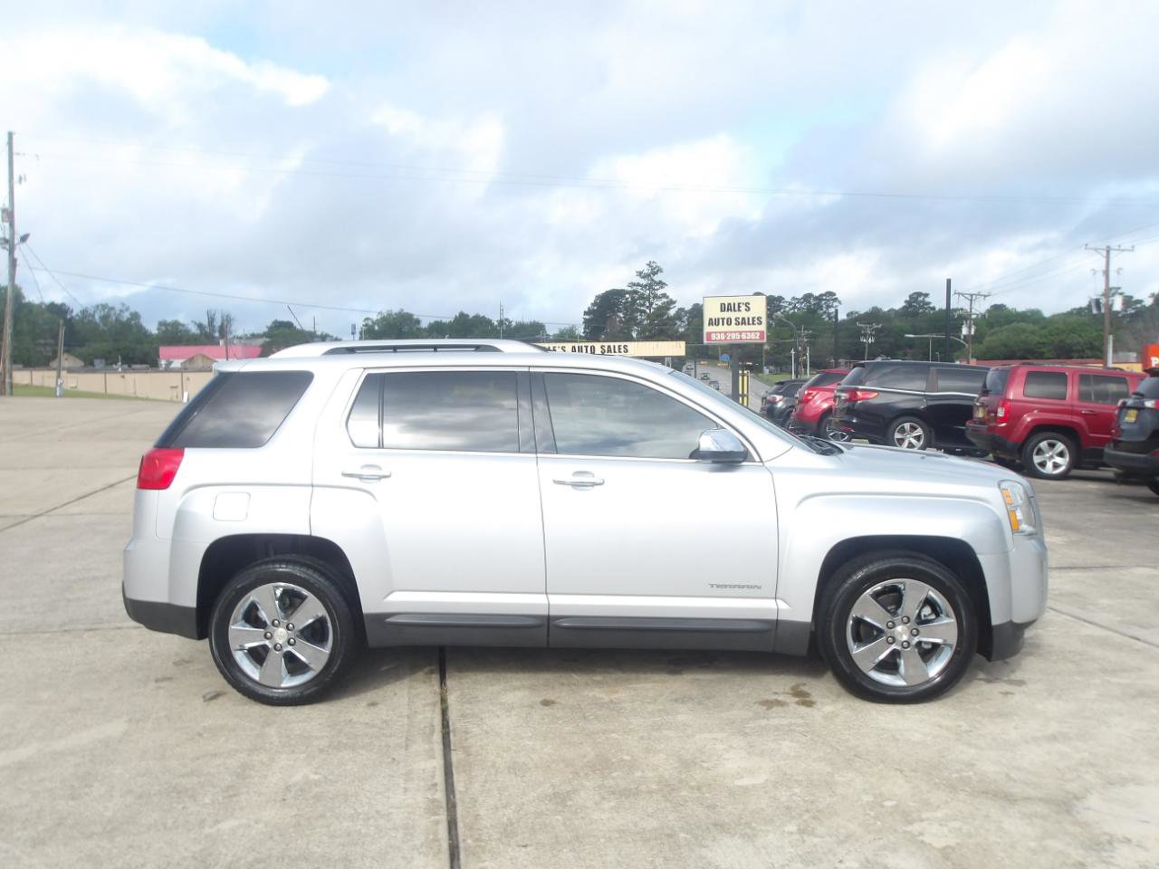 Used 2011 GMC Terrain SLT FWD image 5