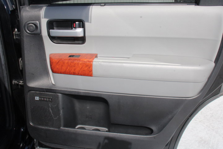 Used 2020 Toyota Sequoia Platinum AWD/4WD image 22