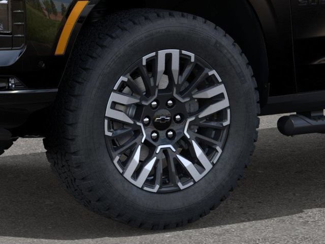 New 2026 Chevrolet Suburban Z71 AWD/4WD image 9