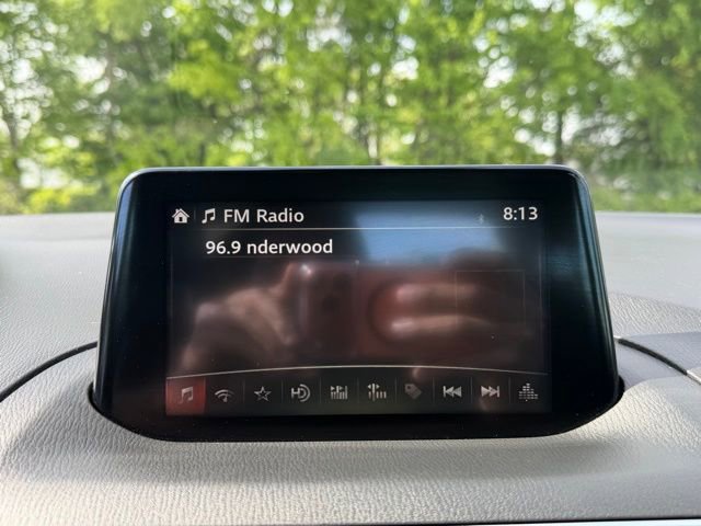 Used 2018 MAZDA MAZDA3 Grand Touring w/ Premium Equipment Package FWD image 21