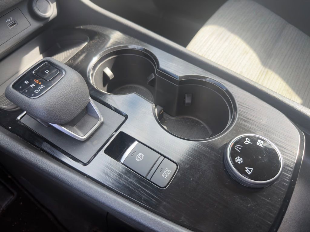 Used 2023 Nissan Rogue SV image 26