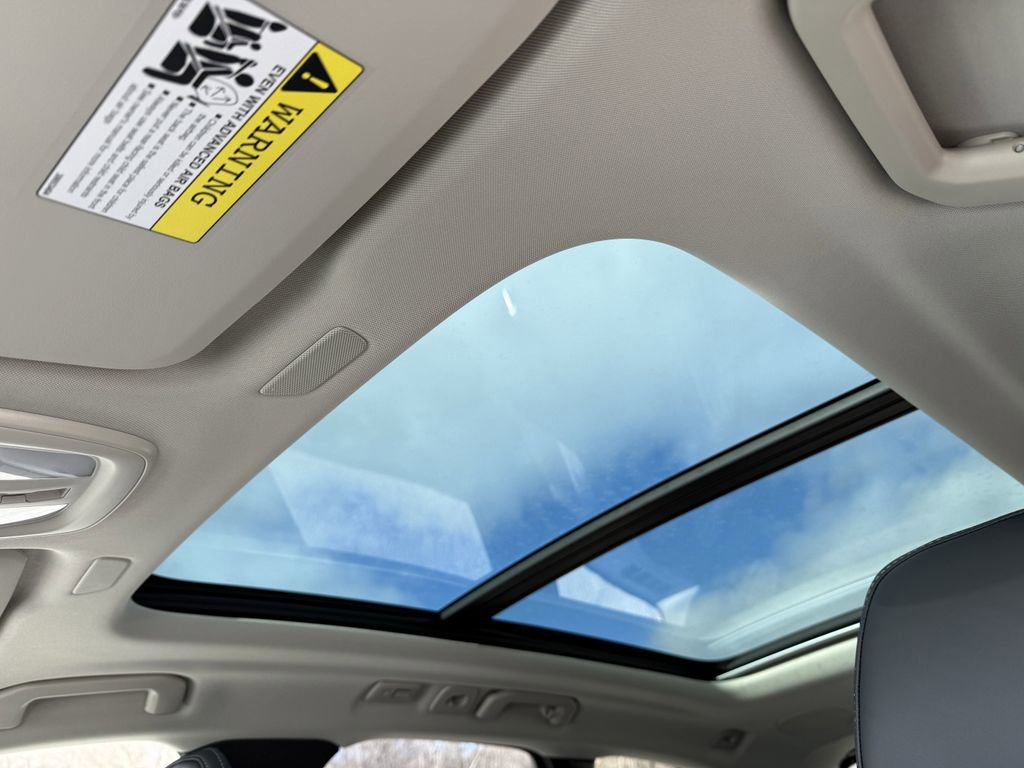 New 2026 Volvo XC60 B5 Ultra w/ Protection Package Premier image 10