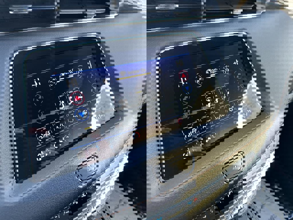 Certified 2023 Cadillac XT4 Sport image 16