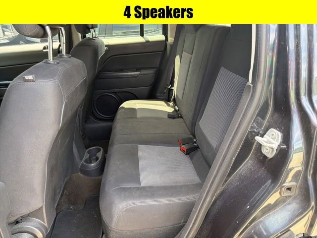 Used 2014 Jeep Patriot Latitude FWD image 7