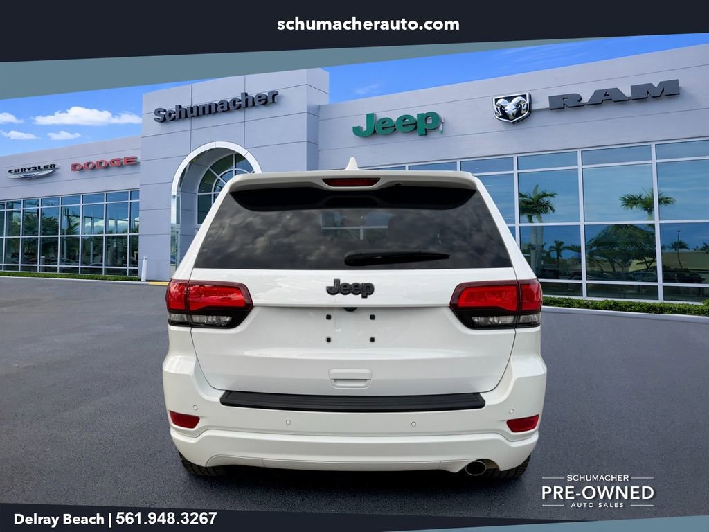 Used 2019 Jeep Grand Cherokee Altitude RWD image 6