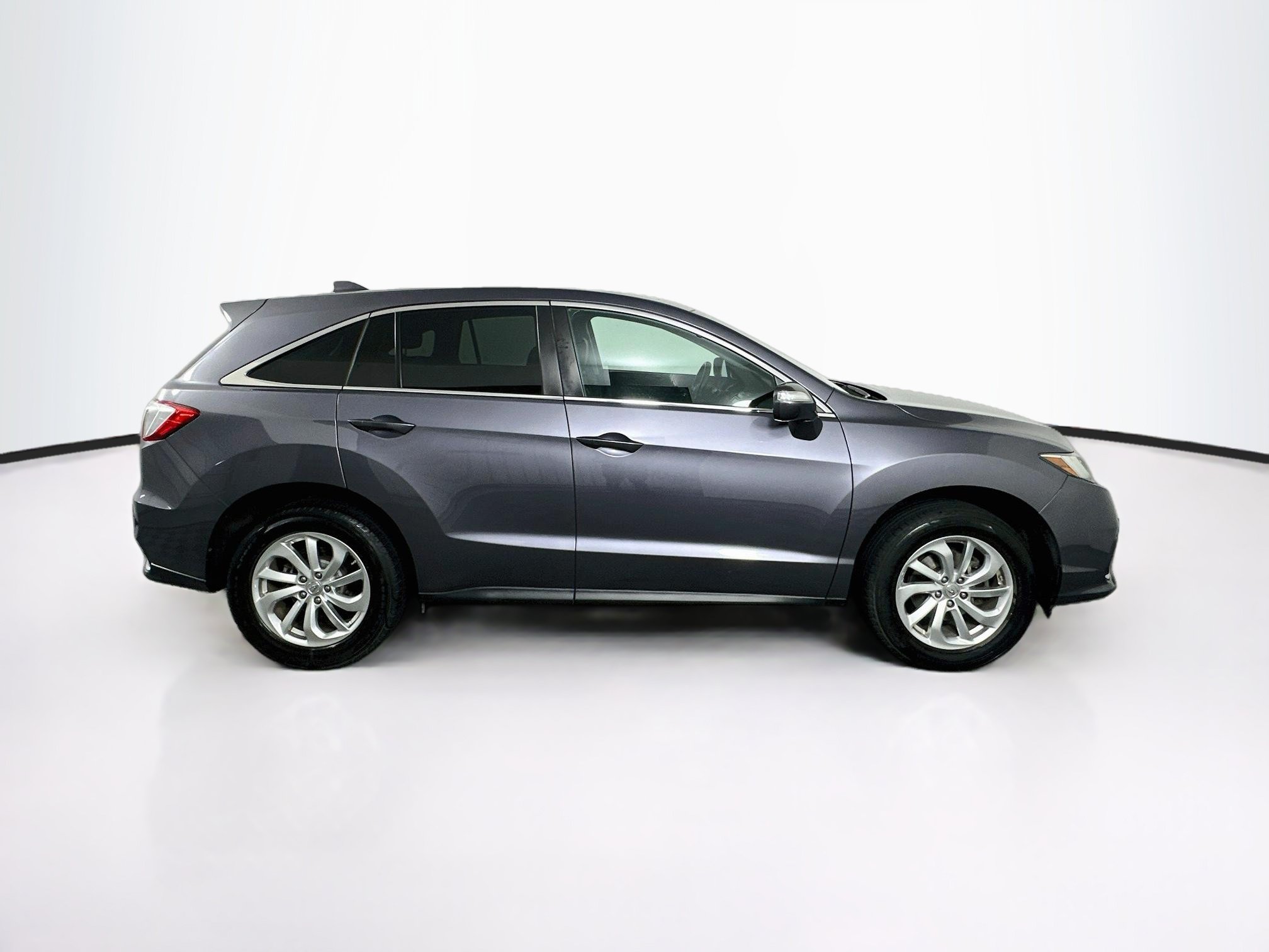 Used 2017 Acura RDX w/ Tech & AcuraWatch Plus Pack FWD image 10